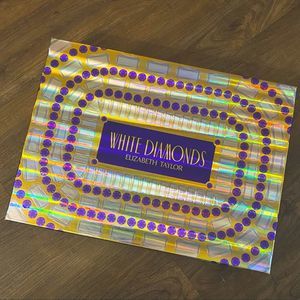 White Diamond perfume by Elizabeth Taylor gift set